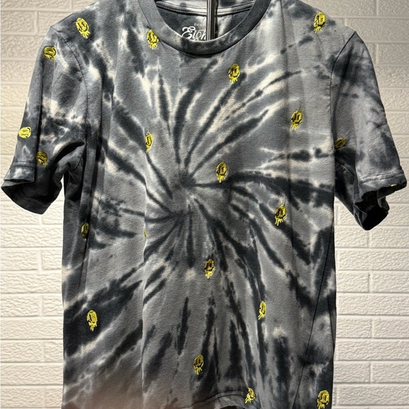 Eighty Eight Gray and Yellow Short Sleeve Tee - Picture 1 of 3